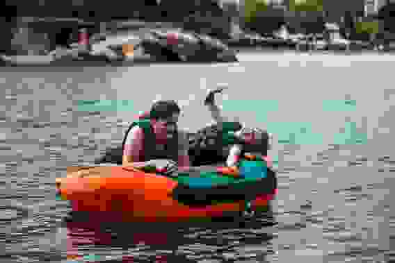 Буксируемый баллон AIRSTREAM TOWABLE 2P (SS22)