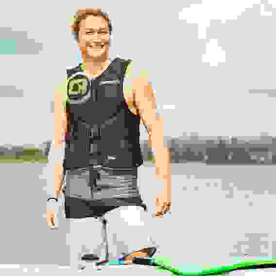 Жилет неопреновый мужской O'Brien TRADITIONAL Green